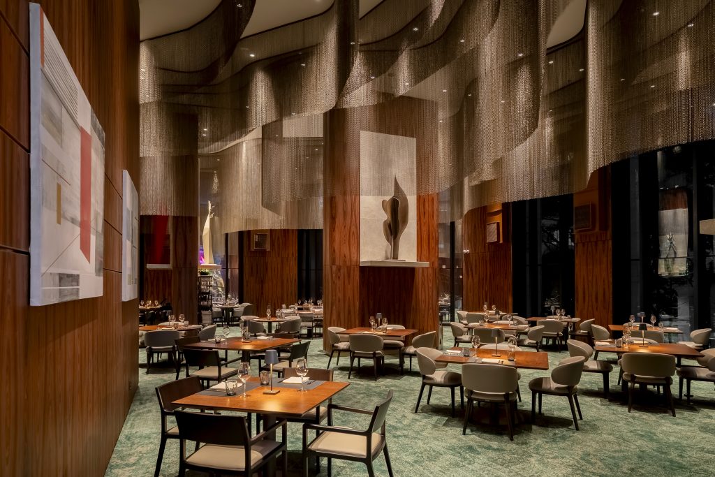 imagem mostra restaurante